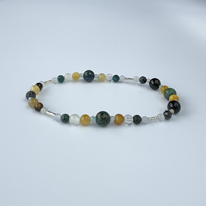 DEFINED BRACELET | STERLING SILVER & STONE BEAD BRACELET FOR ASSURED MOMENTS