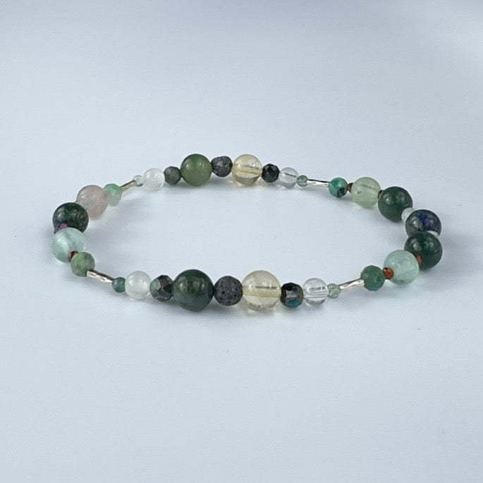 ALIGNED BRACELET | STERLING SILVER & STONE BEAD BRACELET FOR ASSURED MOMENTS
