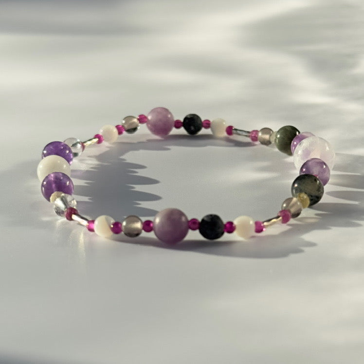 REMEMBER BRACELET | STERLING SILVER & STONE BEAD BRACELET FOR ACCEPTANCE