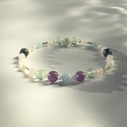 LOOSEN BRACELET | STERLING SILVER & STONE BEAD BRACELET FOR CALM
