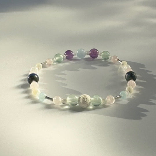 LOOSEN BRACELET | STERLING SILVER & STONE BEAD BRACELET FOR CALM