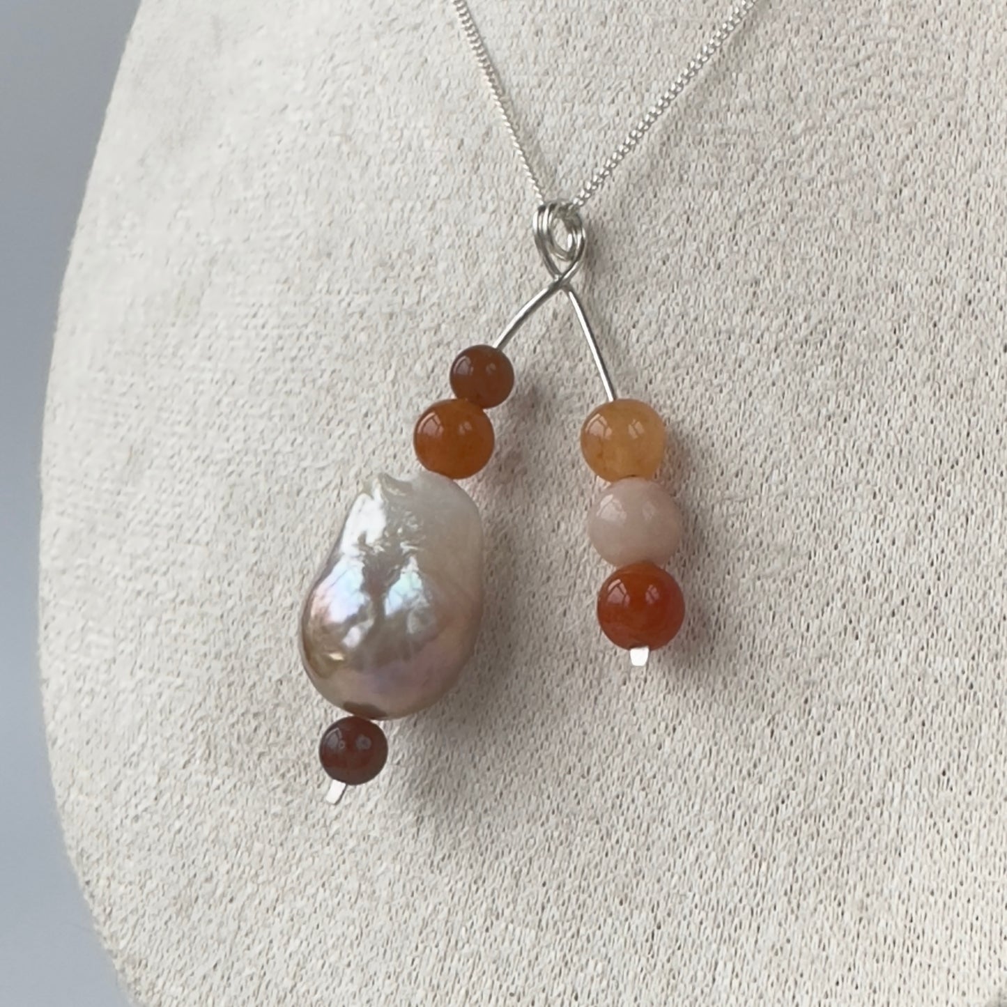 BLOOMING PENDANT | STERLING SILVER & STONE PENDANT FOR CREATIVE FLOW