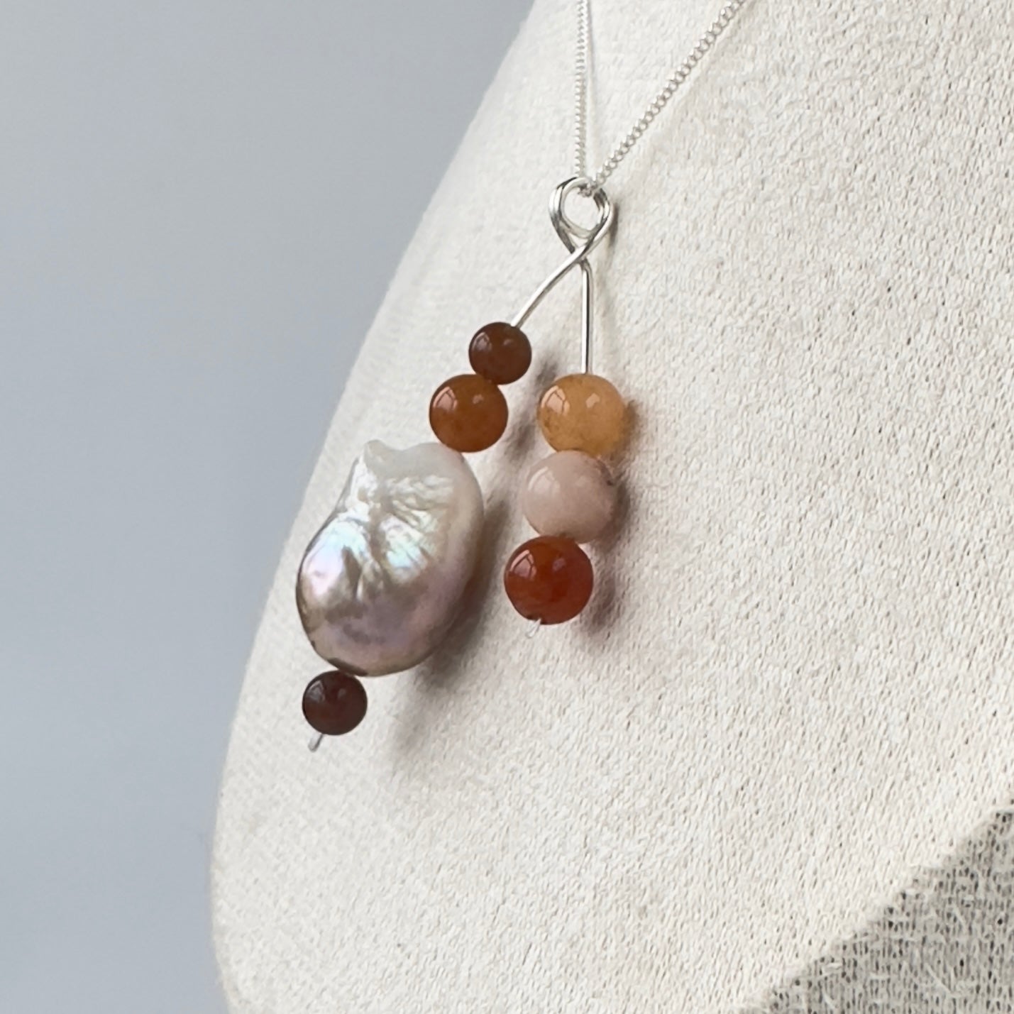 BLOOMING PENDANT | STERLING SILVER & STONE PENDANT FOR CREATIVE FLOW