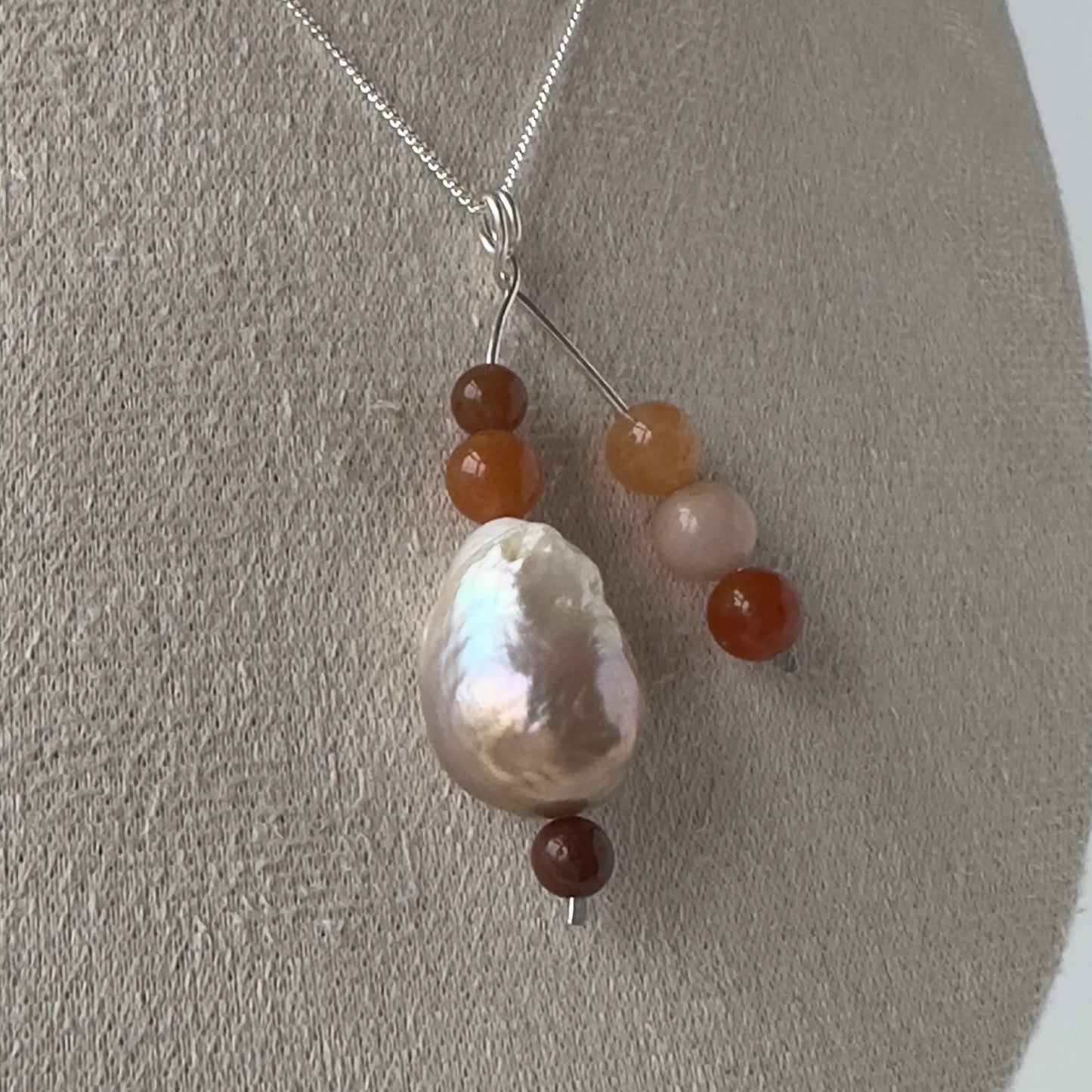 BLOOMING PENDANT | STERLING SILVER & STONE PENDANT FOR CREATIVE FLOW