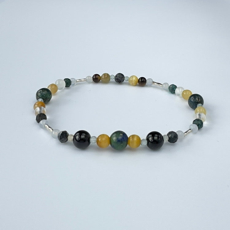 Beaded bracelet in tones of green yellow and grey